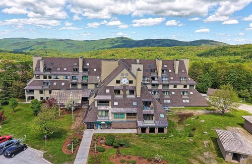 Killington House | Mountain Green Resort by Killington VR- 1 Bedrooms