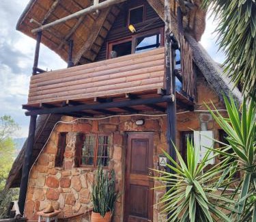 Buffelspoort Ski Chalet | Mountain Haven Hideaway