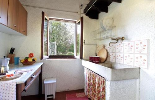 Mel House | Mountain Hideaway for Four