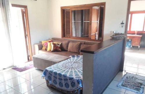 Praia Grande House | MOUNTAIN HOUSE