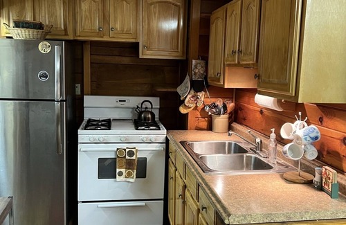 Hawley Cottage | Mountain House Retreat near Hawley and Lake Wallenpaupack