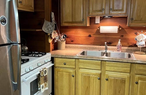 Hawley Cottage | Mountain House Retreat near Hawley and Lake Wallenpaupack