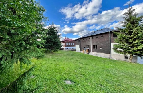 Jachymov Cabin | Mountain hut in the heart of the Erzgebirge for larger groups. Pet friendly!