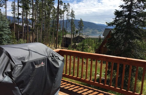 Wildernest House | Mountain Living At Its Best!
