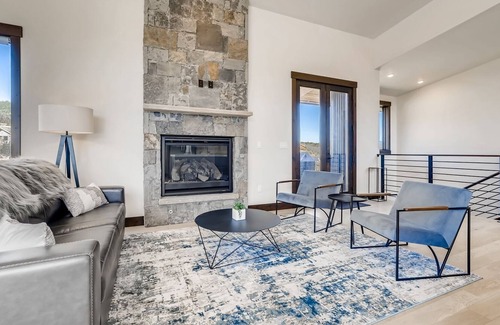 Silverthorne House | Mountain Modern Retreat - Luxury Mountain Home