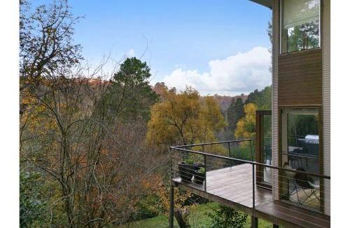 Leura House | Mountain Nest Leura - Unbelievable Views!