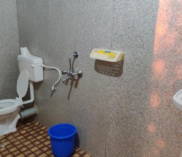 Patnem Resort | Mountain Palm patnem beach