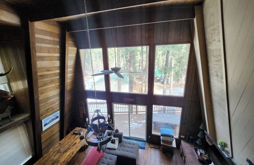 Ruidoso Ski Chalet | Mountain Retreat ~ Hot Tub ~ Pool Table ~ 5 bed/4bath - 17 pple!