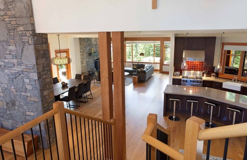 Whistler Creekside House | Mountain retreat w/ski access & hot tub