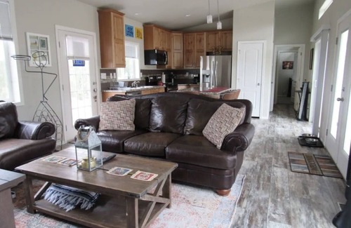 Baca Grande House | Mountain Side Home with Spectacular Views! 2bd-2ba - 420 & Dog Friendly + AC !