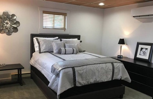 Meadows Of Dan Apartment | Mountain Suite by Buffalo Mountain Getaway