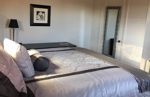 Meadows Of Dan Apartment | Mountain Suite by Buffalo Mountain Getaway