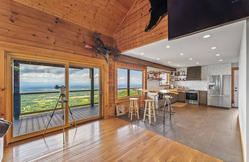 Morganton Cabin | Mountain Top Haven Retreat