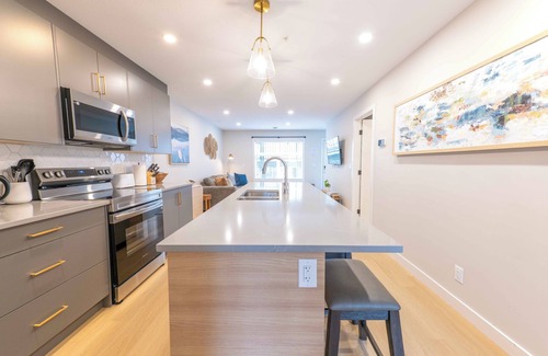 Harvie Heights Condo | Mountain View Condo in Harvie Heights