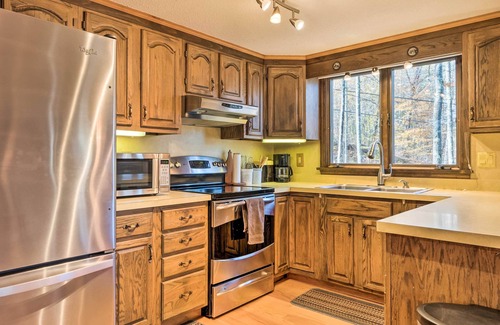 Conway Cabin | Mountain-View Conway Cabin ~ 9 Mi to Slopes!