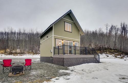 Buffalo Soapstone House | Mountain-View Deck Secluded Cottage in Palmer