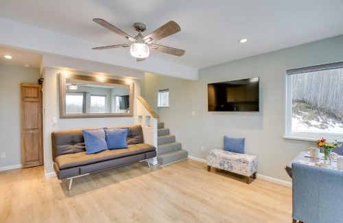 Buffalo Soapstone House | Mountain-View Deck Secluded Cottage in Palmer