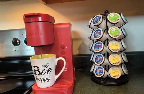 Traphill Cabin | Mountain Views/Golf/Hot Tub/Cozy Cabin!