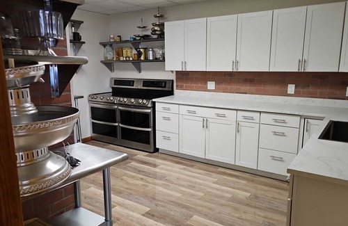 Manchester House | Mountain views in 10,000 sq. ft. home, perfect for vacations, retreat and events