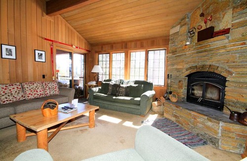 Mammoth Lakes House | Mountainback #117, Loft