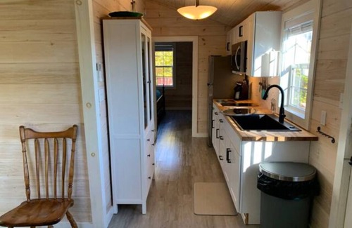 Tamworth Cottage | Mountainside Retreat! Pet Friendly! Great Views! Very Private.