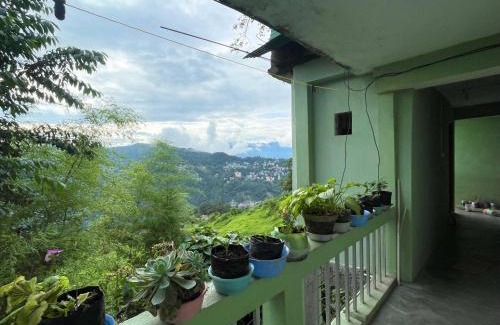 Gangtok House | Mountaintop Guest House