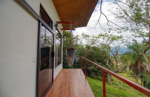 Garabito Villa | Mountaintop Luxury Estate - Can Sleep up to 24!