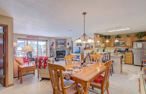 Wildernest Condo | MountainView Condo – 2BR/2BA with Stunning Views and Amazing Amenities!