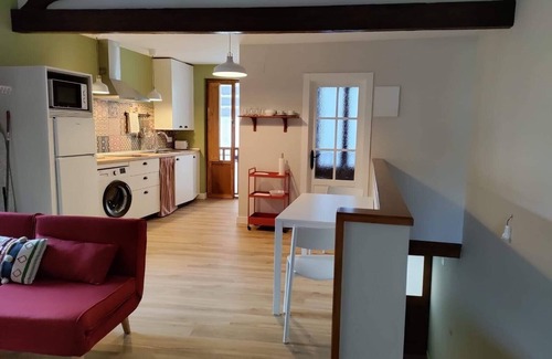 San Vicente de la Barquera Apartment | Movie apartment in the center