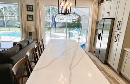 Indian Point House | Movie & Game rooms/Car Charger/Pool