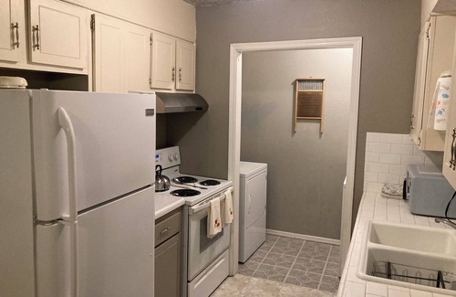 Central Oklahoma City Condo | Movie Matinee Hideaway