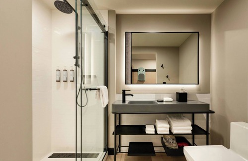 Wynwood Art District Hotel | Moxy Miami Wynwood