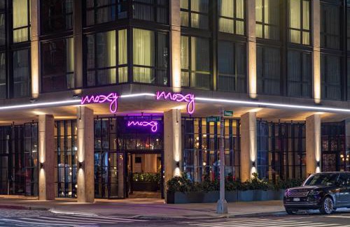 Bowery Hotel | Moxy NYC Lower East Side