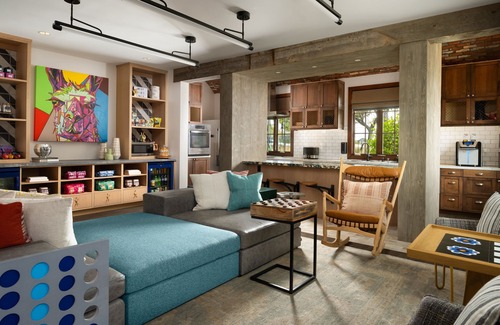 Lower State Hotel | Moxy Santa Barbara