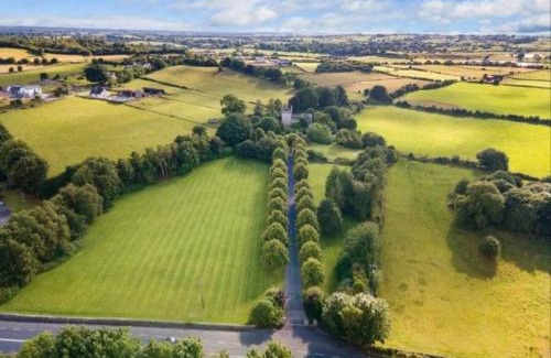 Curraghboy House | Moyvannan Castle on 7 Acres