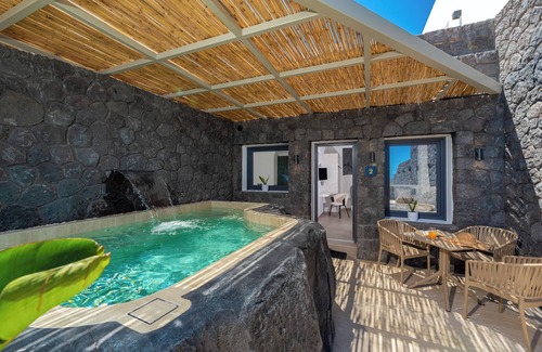 Kamari Villa | Mperes Villas | No 2