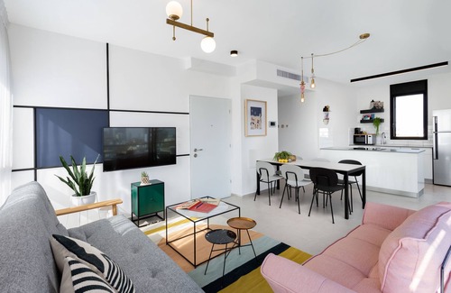 Old North Apartment | Mr. Ben Yehuda - By TLV2GO