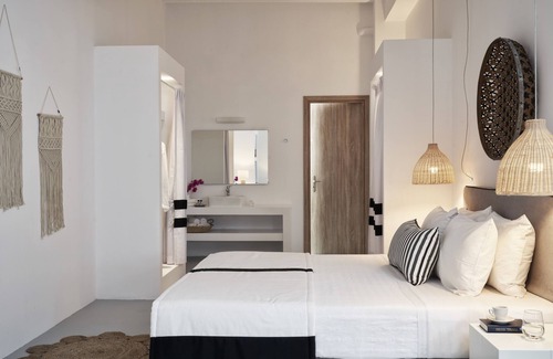 Agios Ioannis Hotel | Mr & Mrs White Tinos