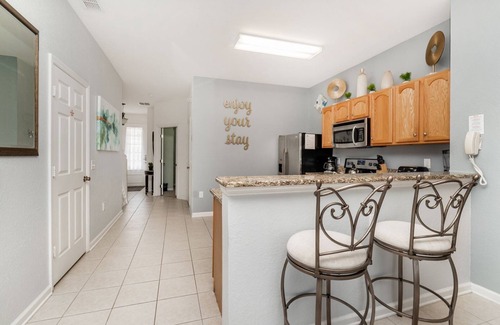 Windsor Hills House | MSW2537 Summary: Wind