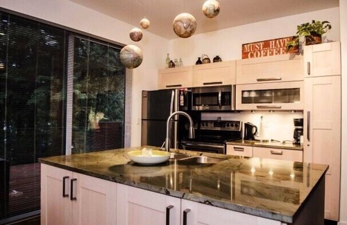 Maple Falls House | Mt. Baker Lodging Cabin 83 - Sleeps 4!