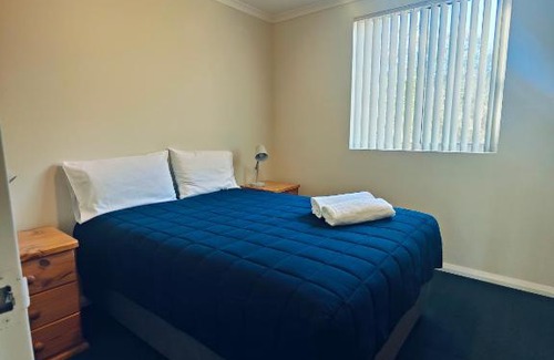 Mount Barker Hotel | Mt Barker Holiday Park - Western Australia