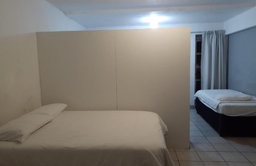 South Beach Hostel | Mthonjeni Self Catering Gillespie Street