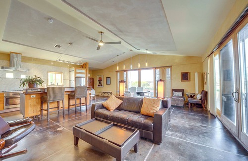 Rimrock House | Mtn-View Home w/Fenced Backyard in Rimrock!