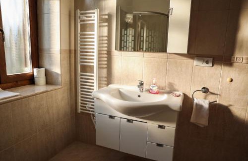 Many Apartment | Muflon Apartman Jakuzzis Vendégház Mány
