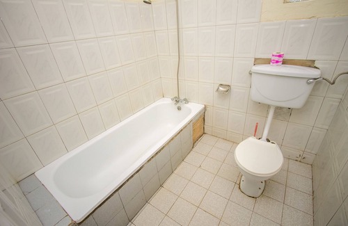 Kisoro Hotel | Muhabura Motel