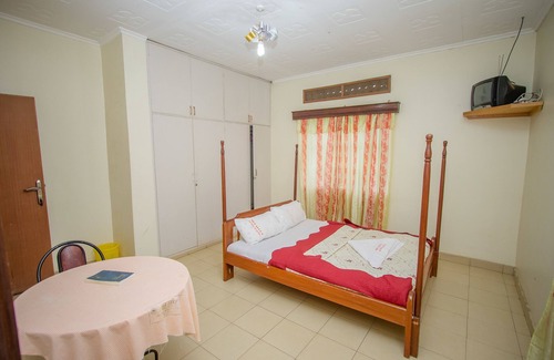 Kisoro Hotel | Muhabura Motel
