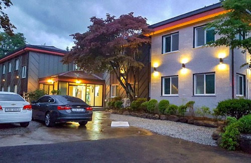 Samgong-ri Hotel | Muju Sunflower Pension