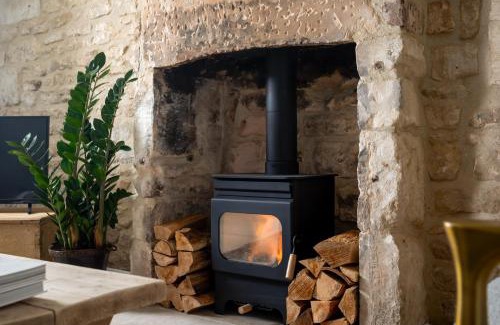 Painswick House | Mulberry, A Luxury Two Bed Cottage in Painswick