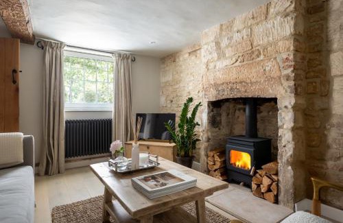 Painswick House | Mulberry, A Luxury Two Bed Cottage in Painswick