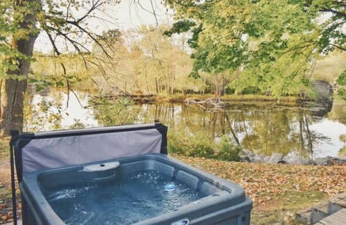 Tweed Cottage | Multi-Family Cottage: Pool, Hottub, BBQ, Bonfire